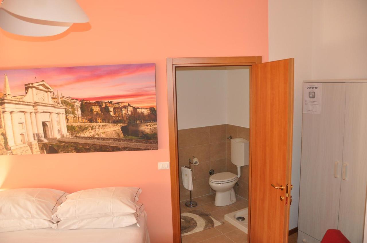 Citywalls Guest House Bergamo Ngoại thất bức ảnh