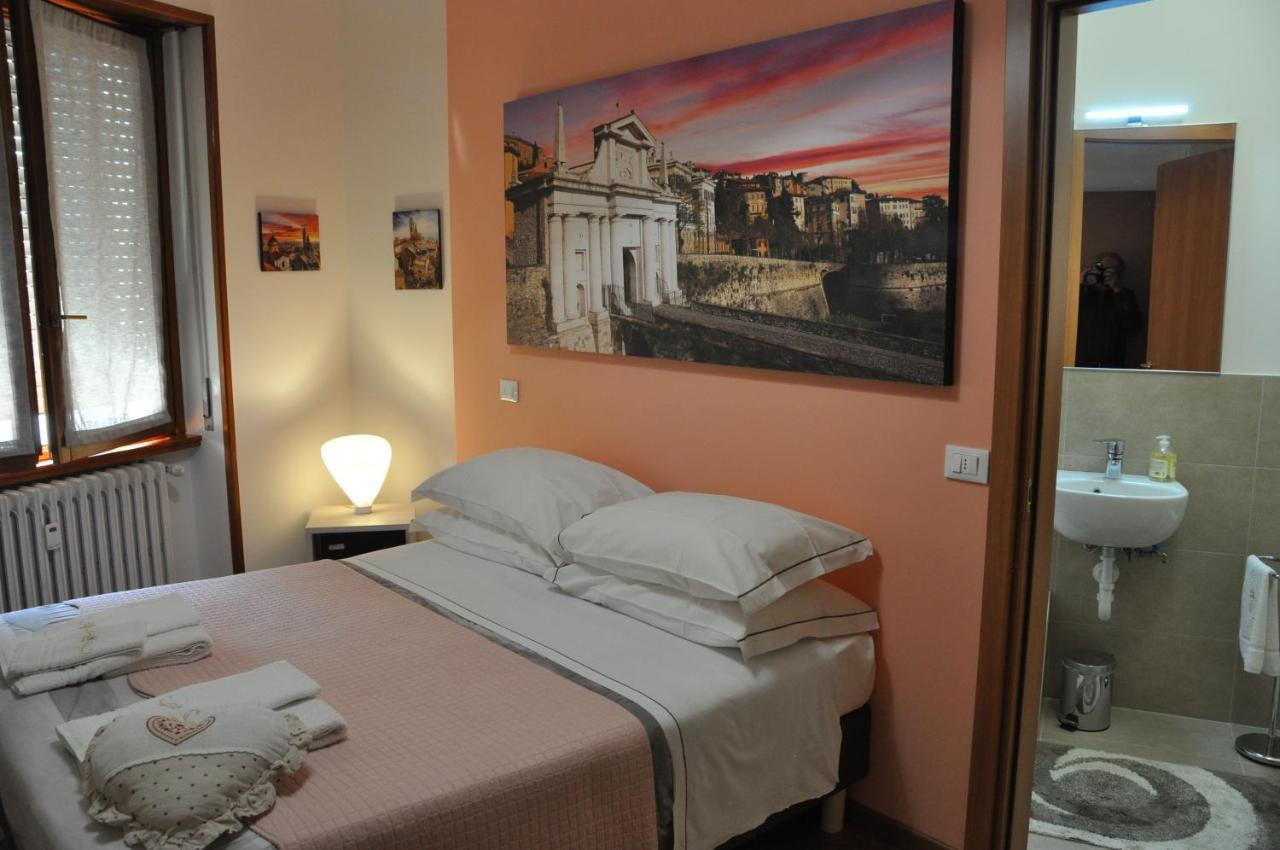 Citywalls Guest House Bergamo Ngoại thất bức ảnh