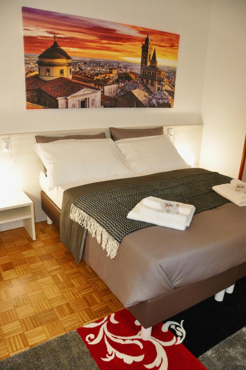 Citywalls Guest House Bergamo Ngoại thất bức ảnh