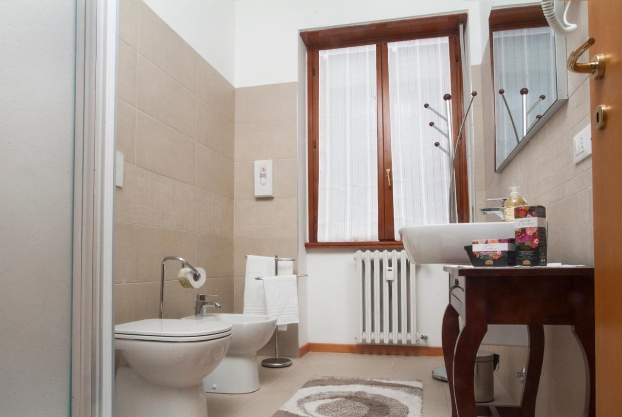 Citywalls Guest House Bergamo Ngoại thất bức ảnh