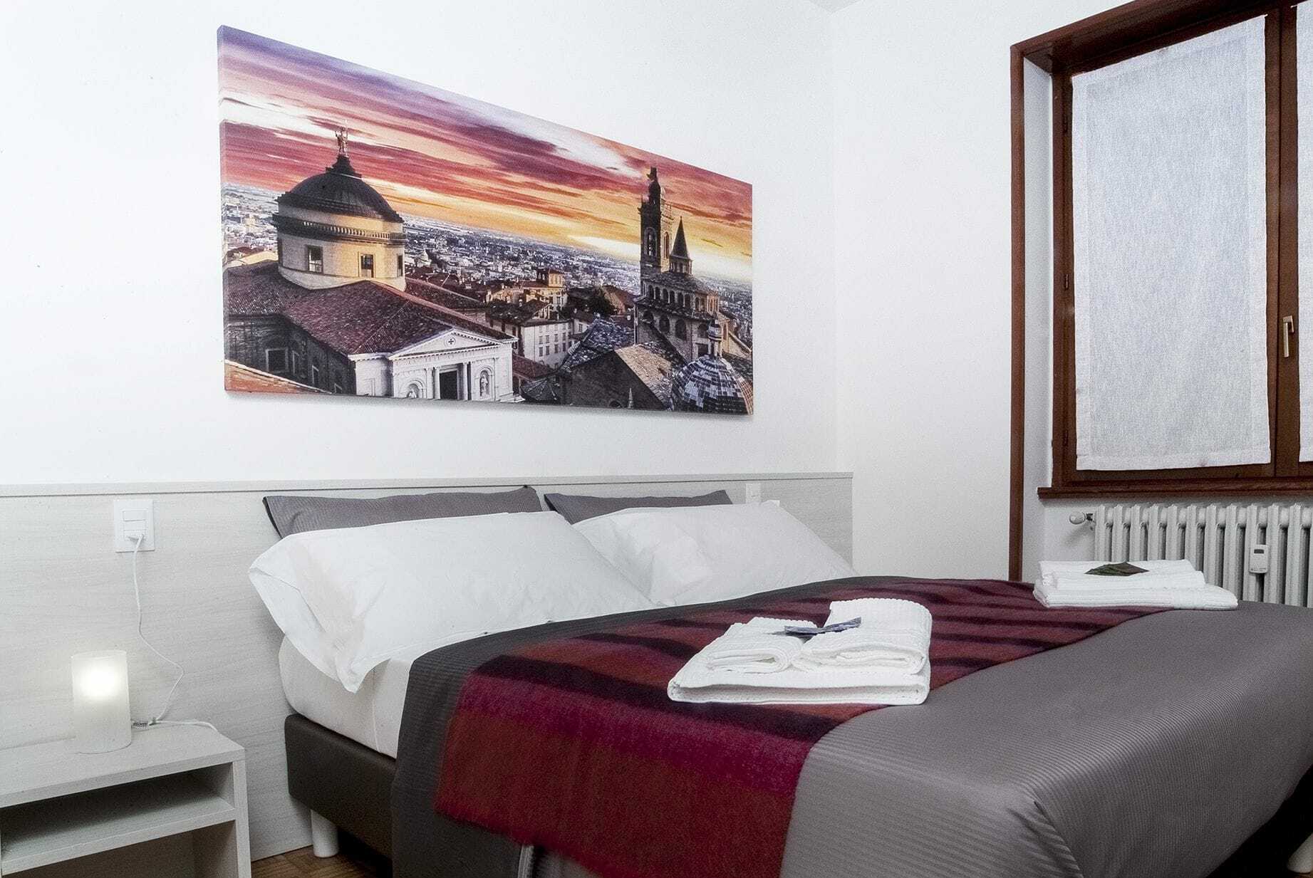Citywalls Guest House Bergamo Ngoại thất bức ảnh